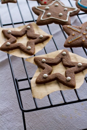 Gluten Free Gingerbread Men Recipe on http://www.theculinarylife.com