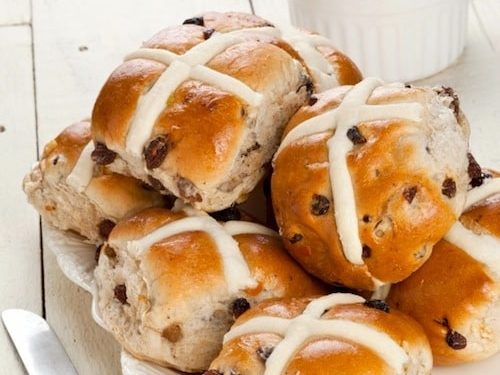 Apricot, Cherry, Cranberry and Cardamom Hot Cross Buns Recipe