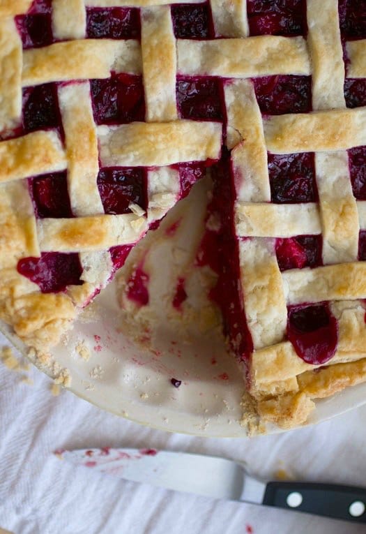 Deep Burgundy Blackberry Pluot Fruit Pie on http://www.theculinarylife.com