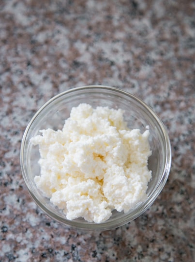 Homemade cottage cheese in 5 minutes
