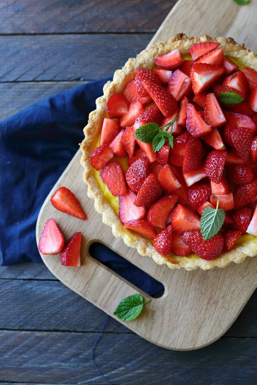 Ethel's Fresh Strawberry Pie Recipe on https://www.theculinarylife.com