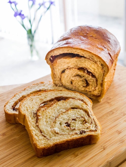 Cinnamon Swirl Bread Recipe on https://www.fearlessfresh.com