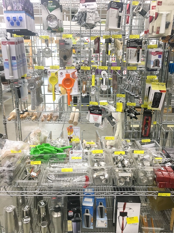 What to Buy At a Restaurant Supply Store